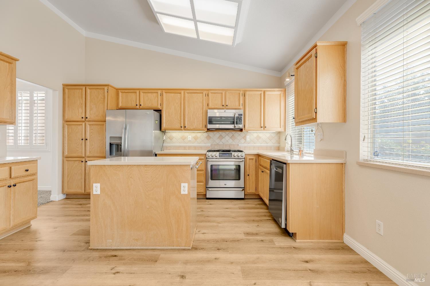 155 Bounty Lane Vacaville CA 95687