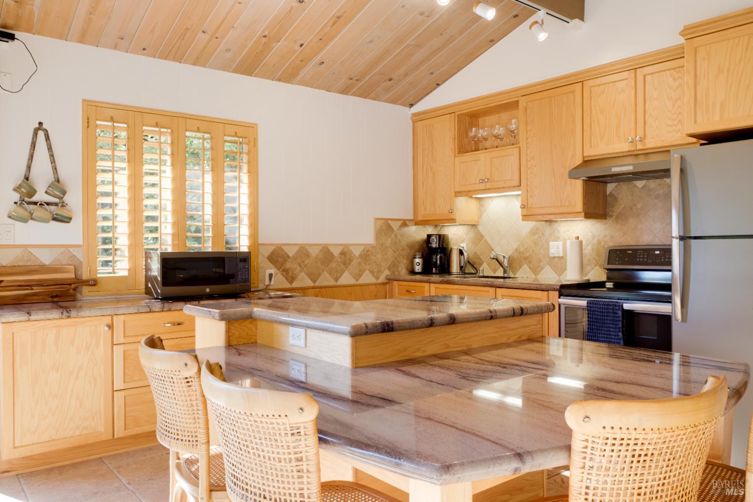 46800 Ocean View Drive Gualala CA 95445