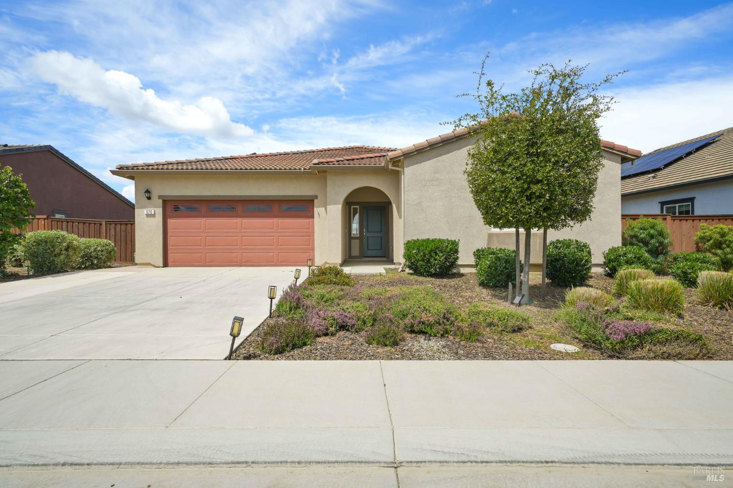 670 Wisteria Lane Dixon CA 95620