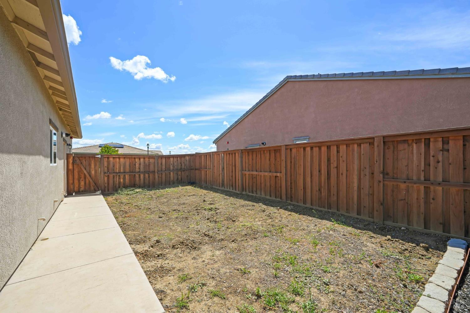 670 Wisteria Lane Dixon CA 95620