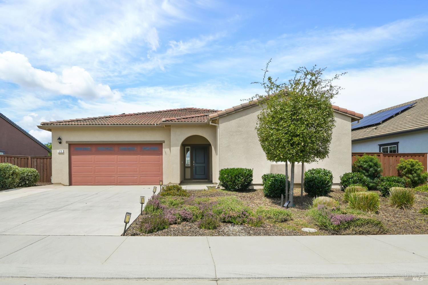670 Wisteria Lane Dixon CA 95620