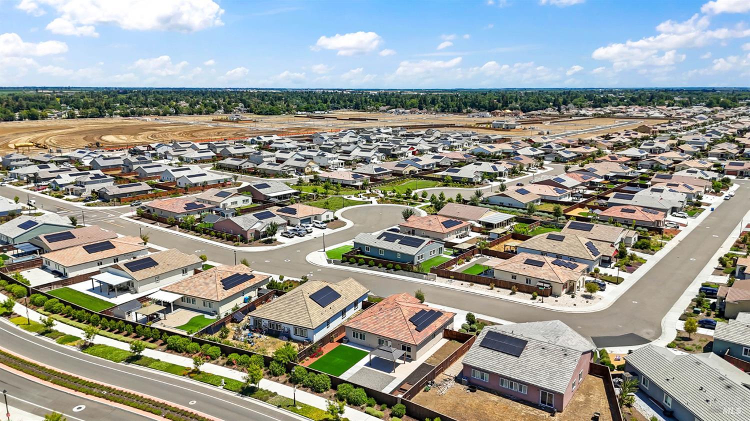 670 Wisteria Lane Dixon CA 95620