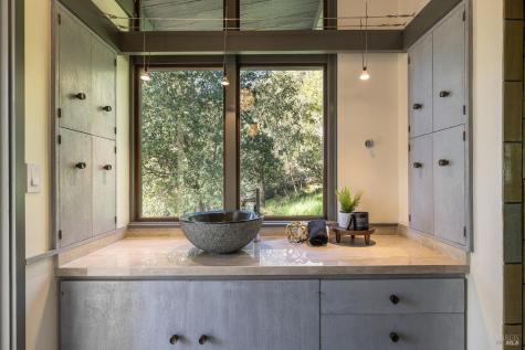 5815 Bennett Valley Road Santa Rosa CA 95404
