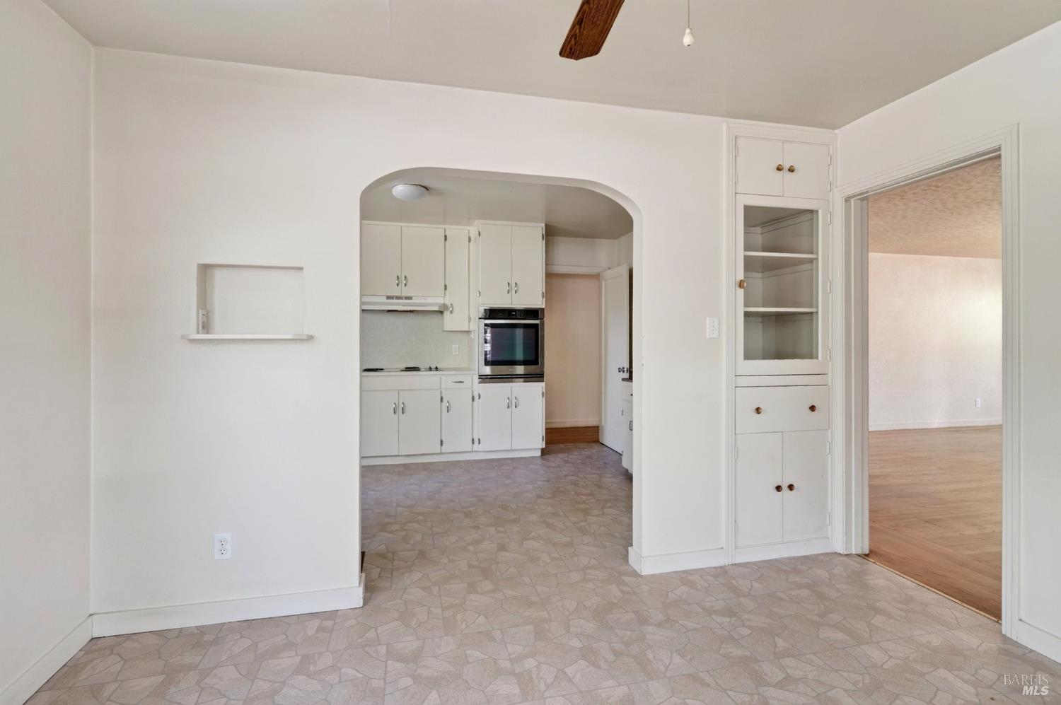 910 S Cloverdale Boulevard Cloverdale CA 95425