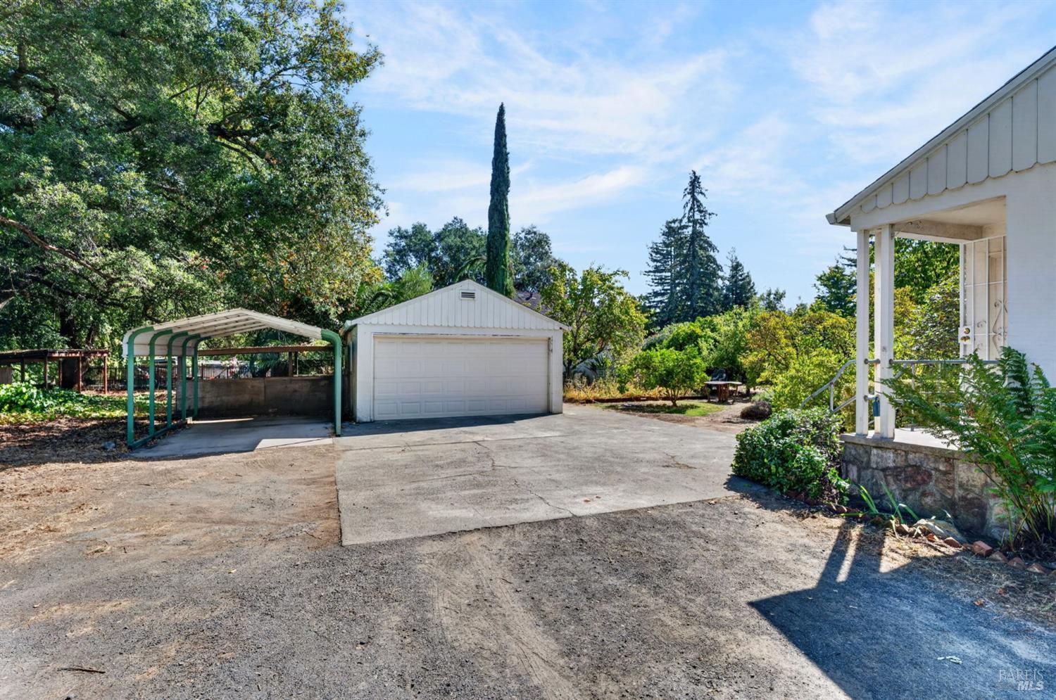 910 S Cloverdale Boulevard Cloverdale CA 95425
