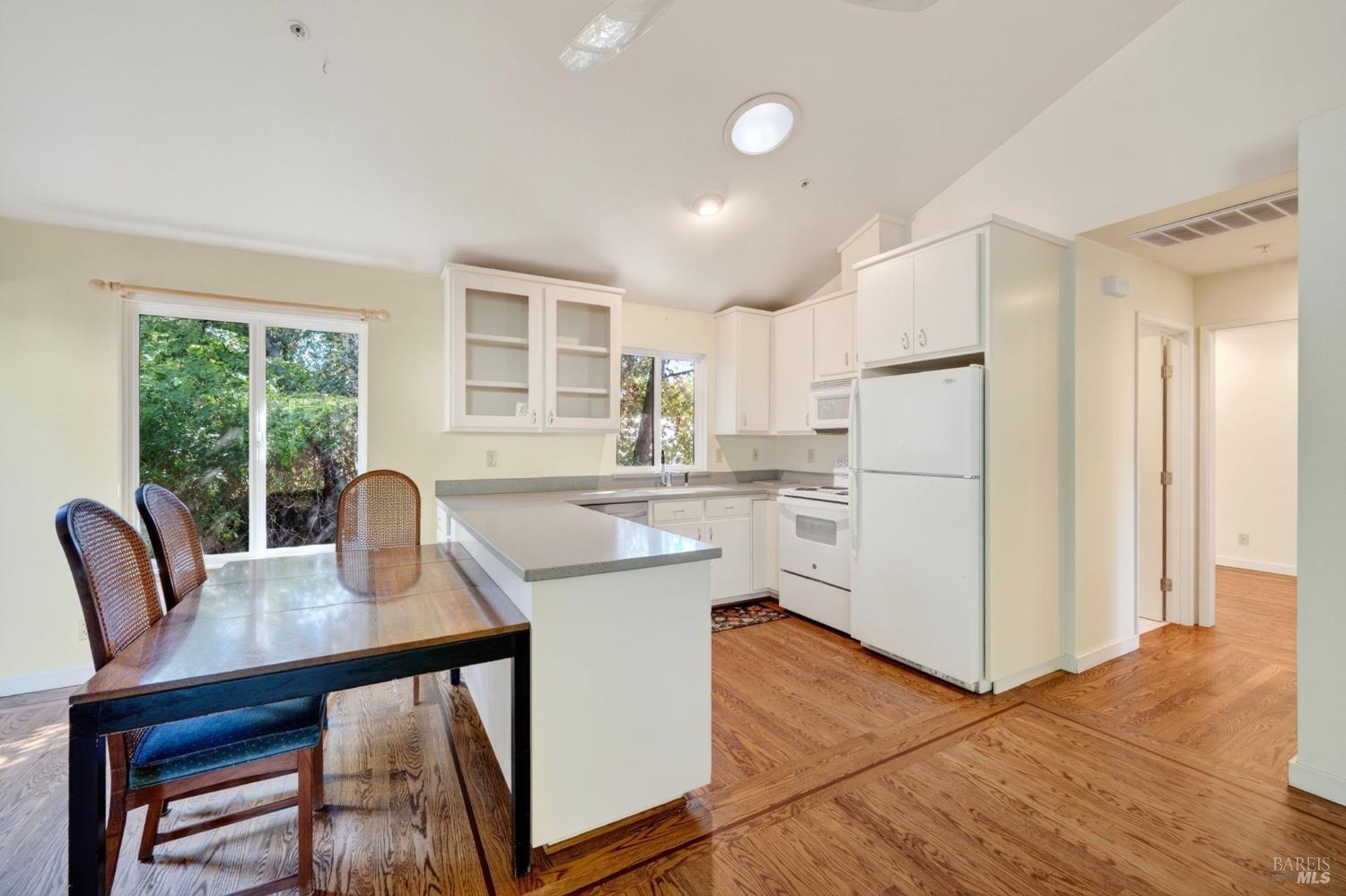 910 S Cloverdale Boulevard Cloverdale CA 95425