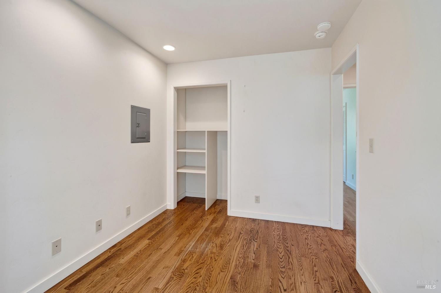 910 S Cloverdale Boulevard Cloverdale CA 95425