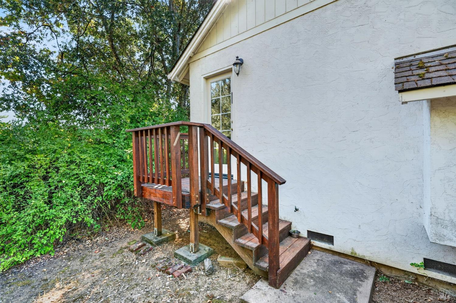 910 S Cloverdale Boulevard Cloverdale CA 95425