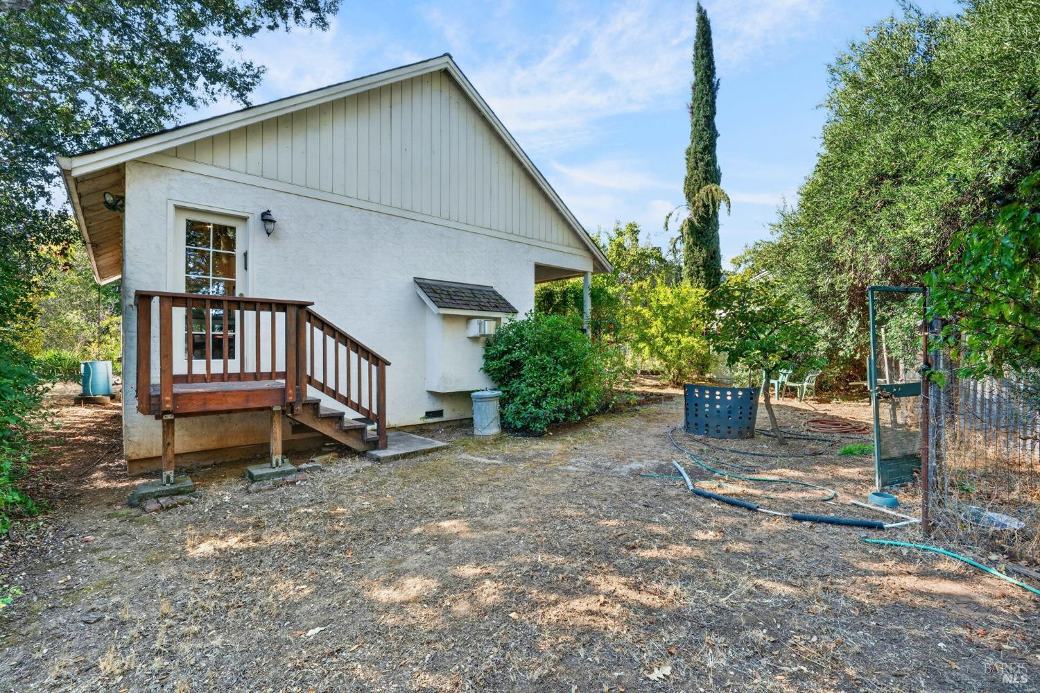 910 S Cloverdale Boulevard Cloverdale CA 95425