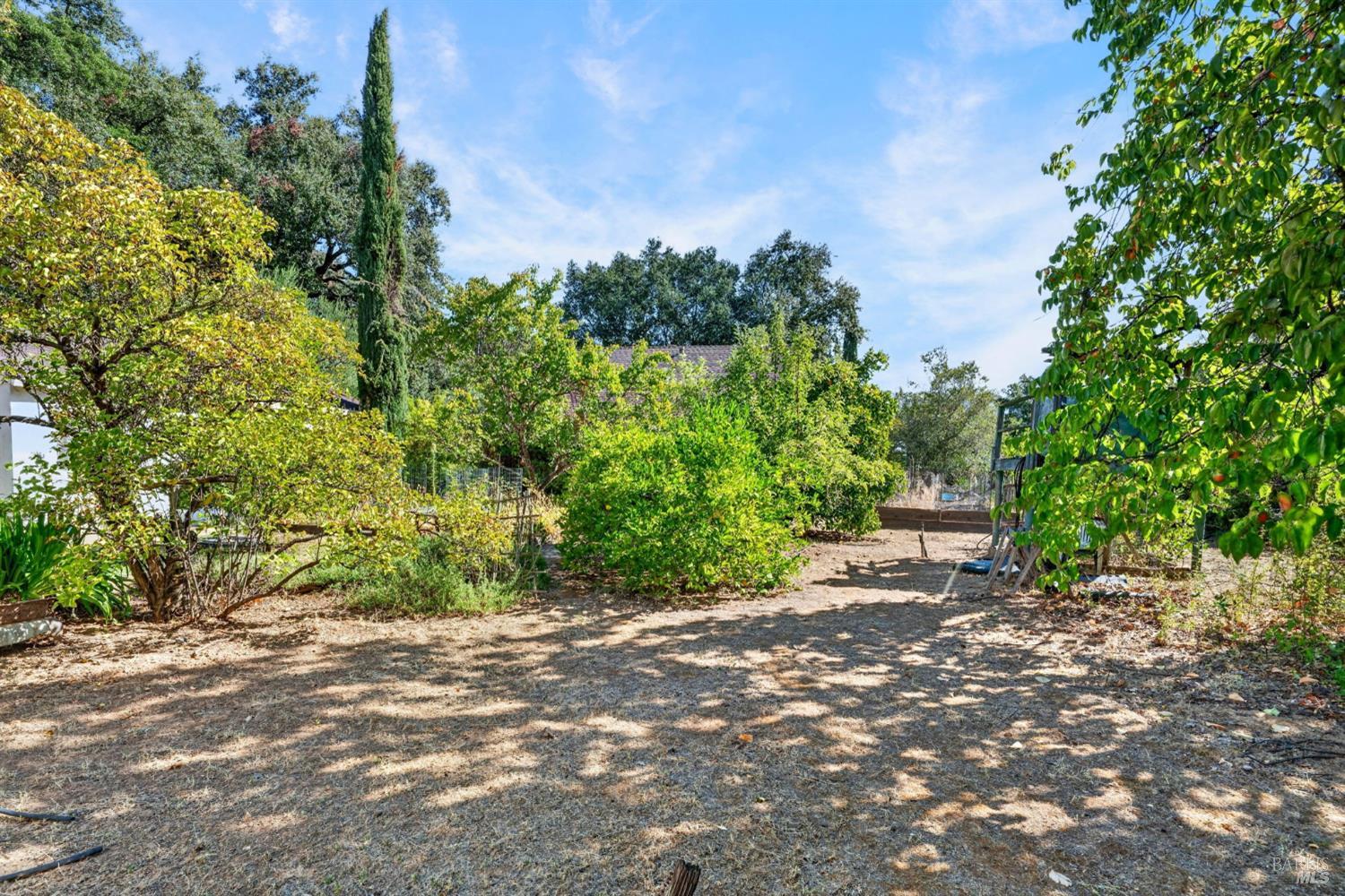 910 S Cloverdale Boulevard Cloverdale CA 95425