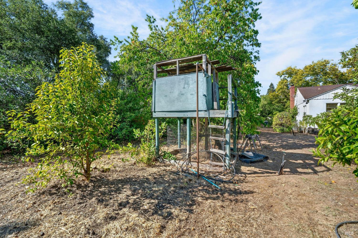 910 S Cloverdale Boulevard Cloverdale CA 95425