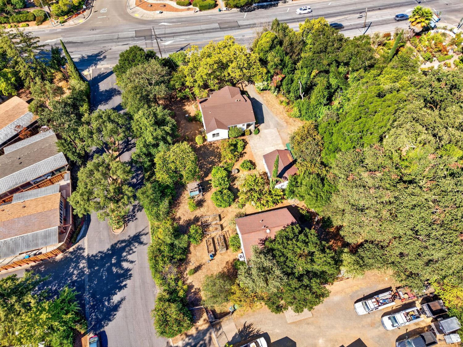 910 S Cloverdale Boulevard Cloverdale CA 95425