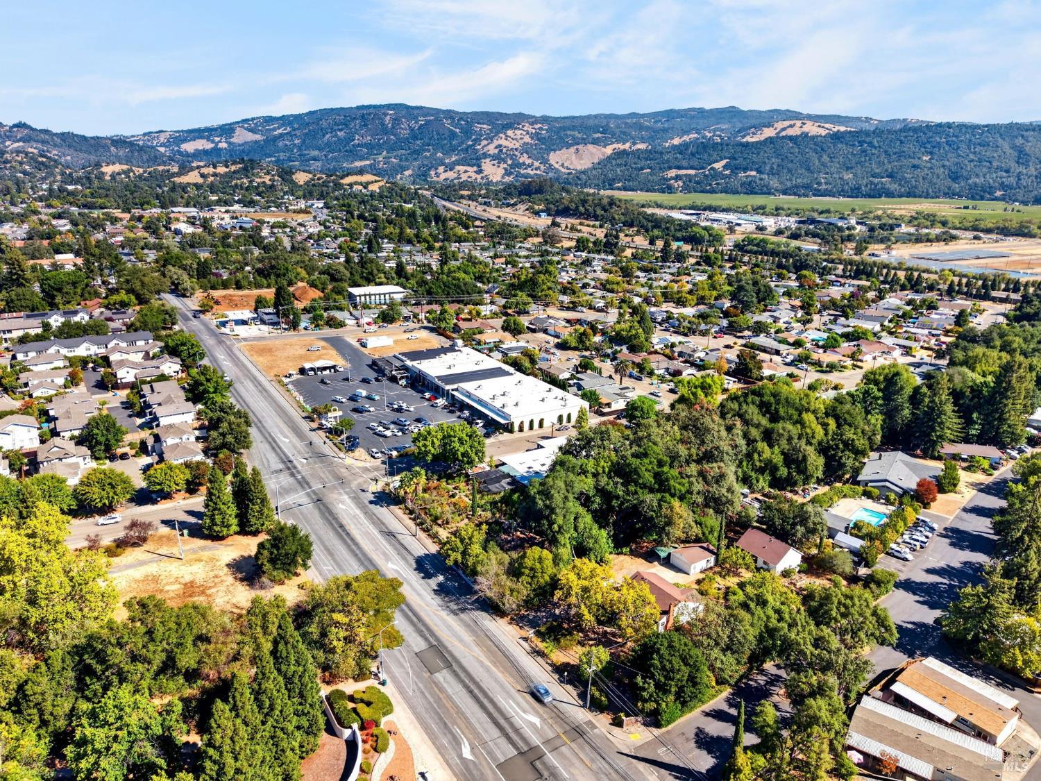 910 S Cloverdale Boulevard Cloverdale CA 95425