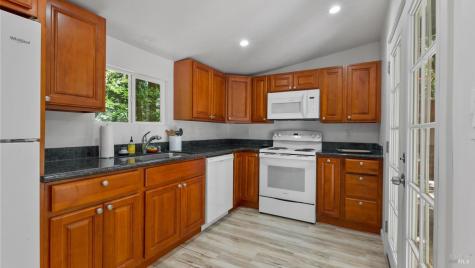14708 Eagle Nest Lane Guerneville CA 95446