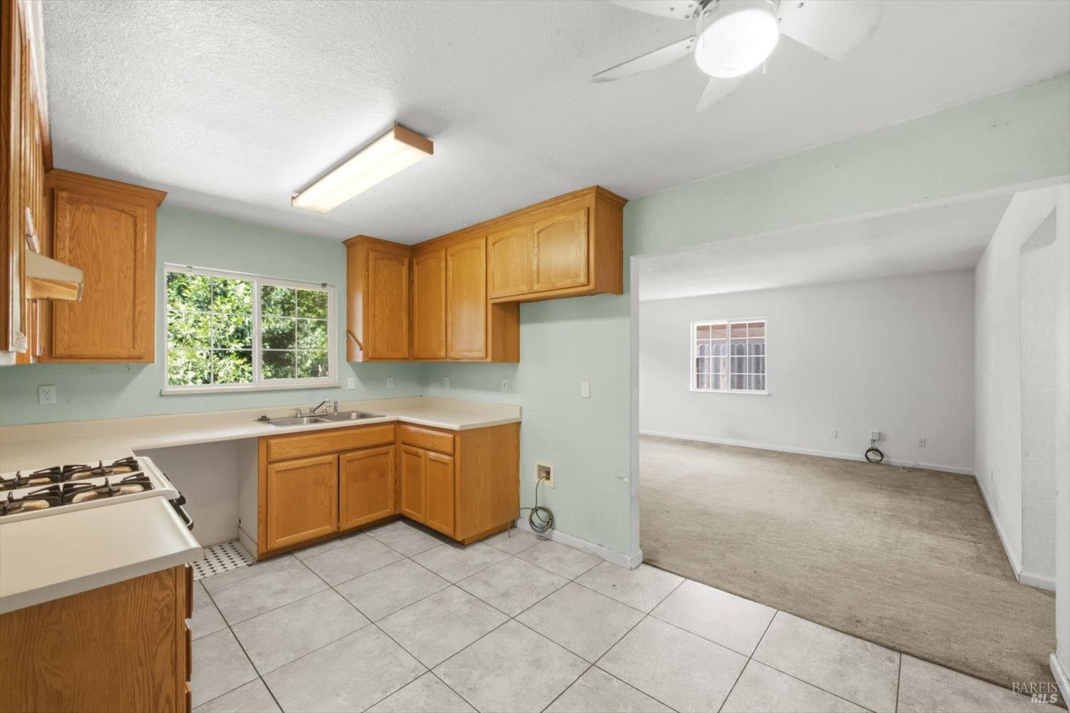 341 Grape Street Vacaville CA 95688