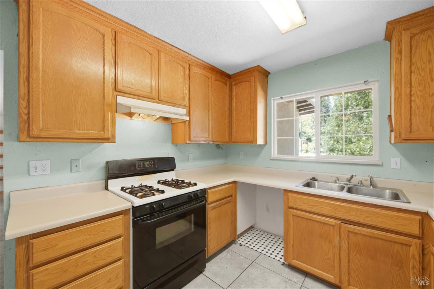 341 Grape Street Vacaville CA 95688