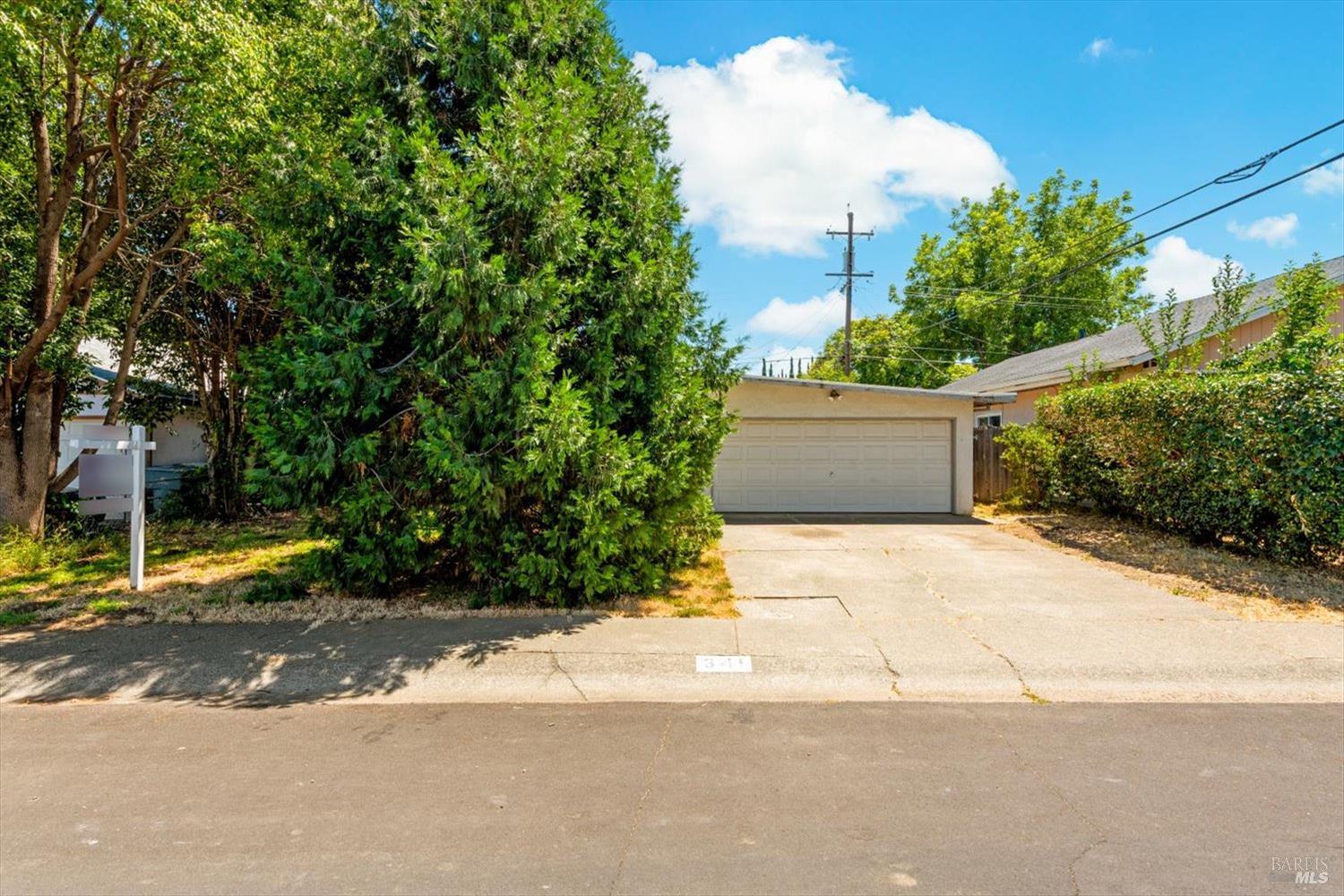 341 Grape Street Vacaville CA 95688