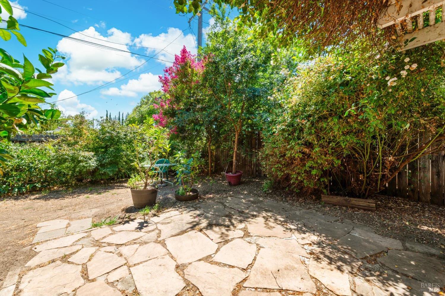341 Grape Street Vacaville CA 95688