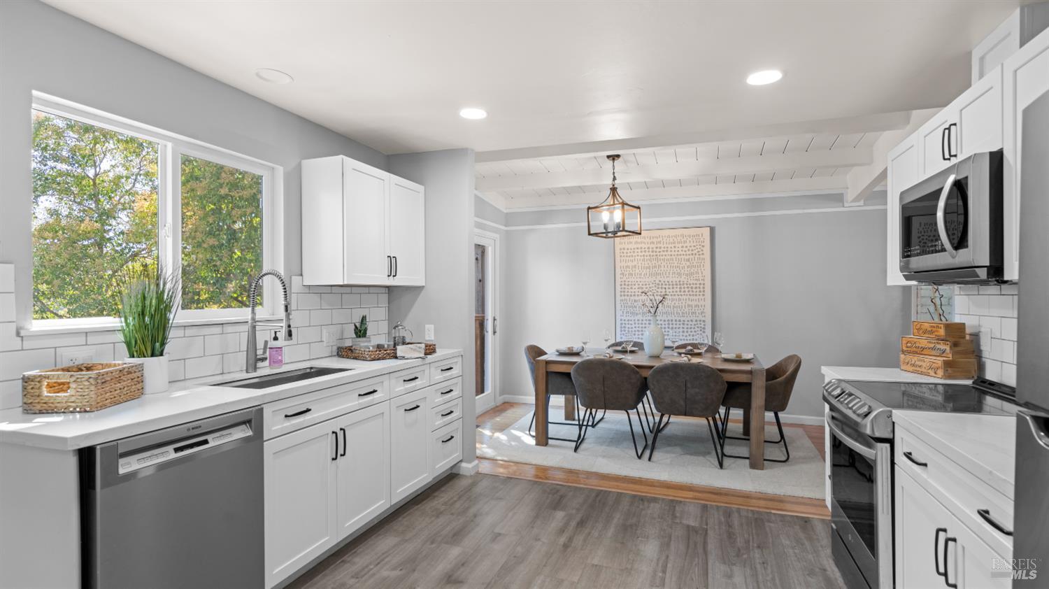 28 Windsor Avenue San Rafael CA 94901