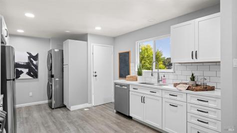 28 Windsor Avenue San Rafael CA 94901