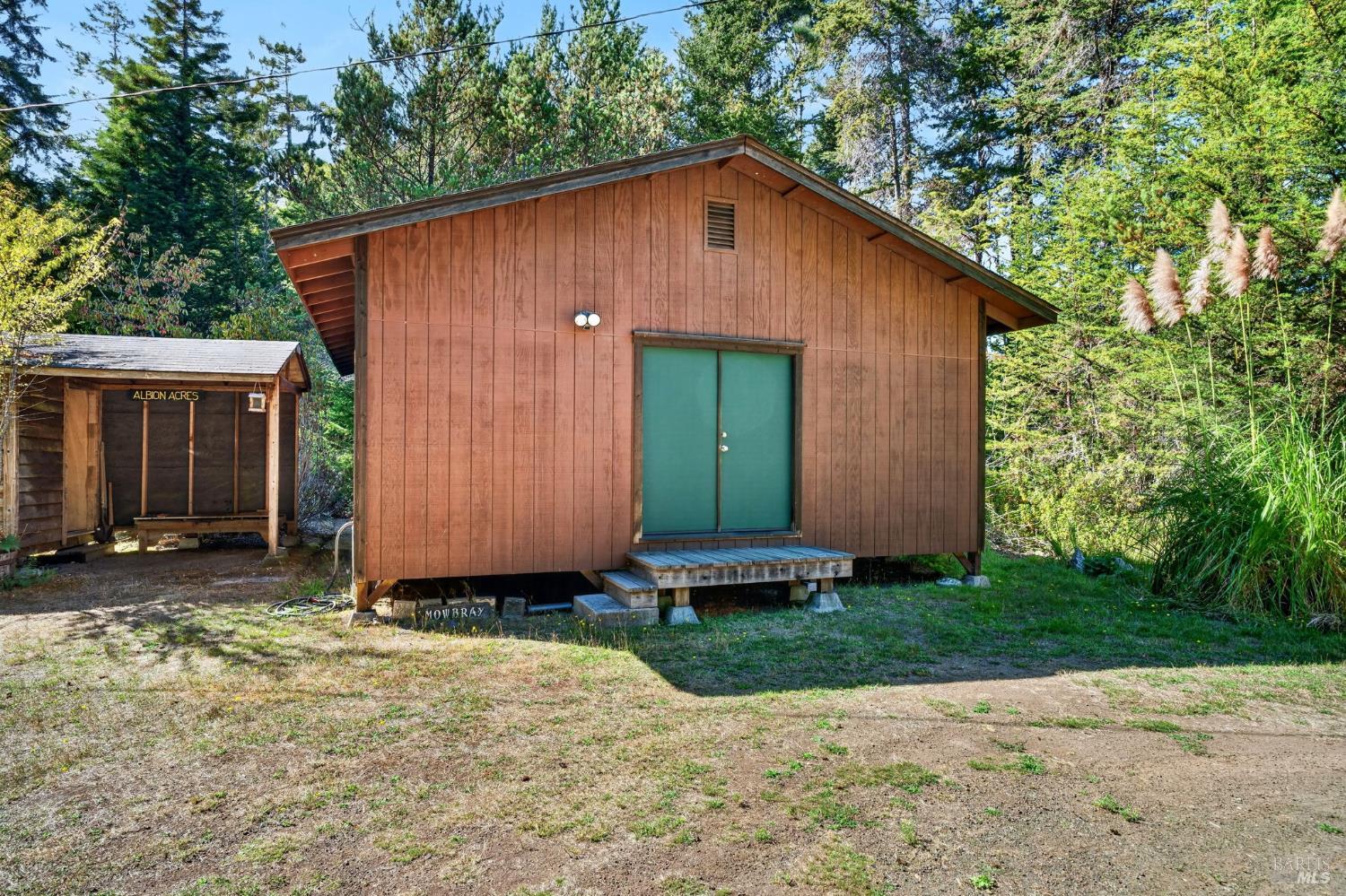 3000 Albion Ridge H Road Albion CA 95410