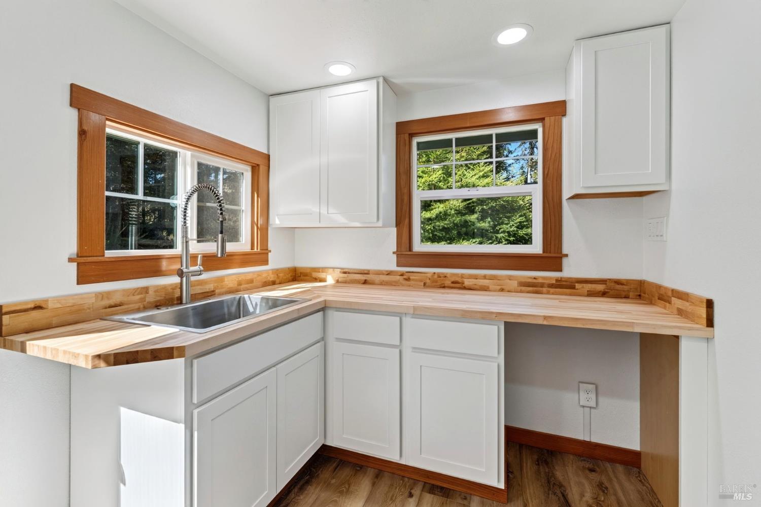 3000 Albion Ridge H Road Albion CA 95410