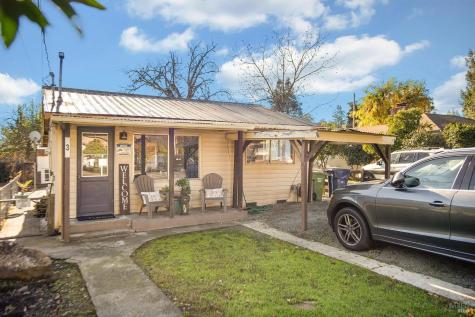439 W 2nd Street Cloverdale CA 95425
