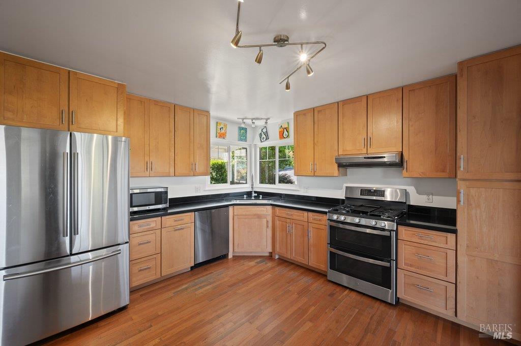 4 Longfellow Road Mill Valley CA 94941