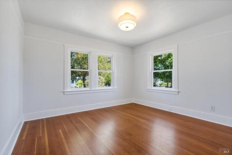 720-724 Liberty Road Petaluma CA 94952