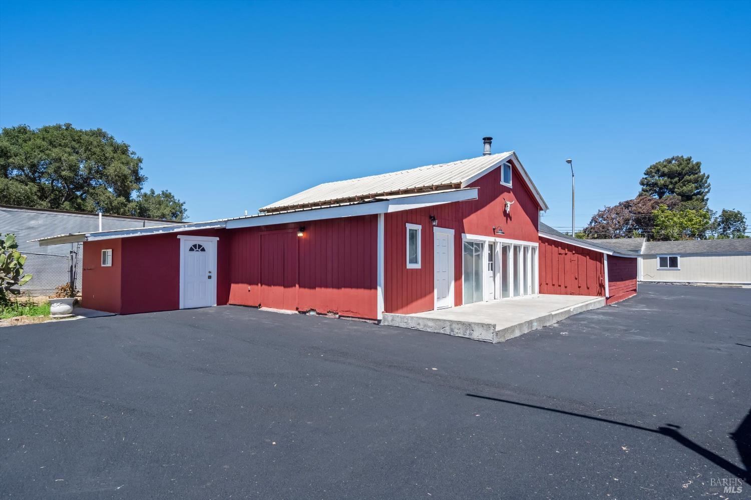 720-724 Liberty Road Petaluma CA 94952