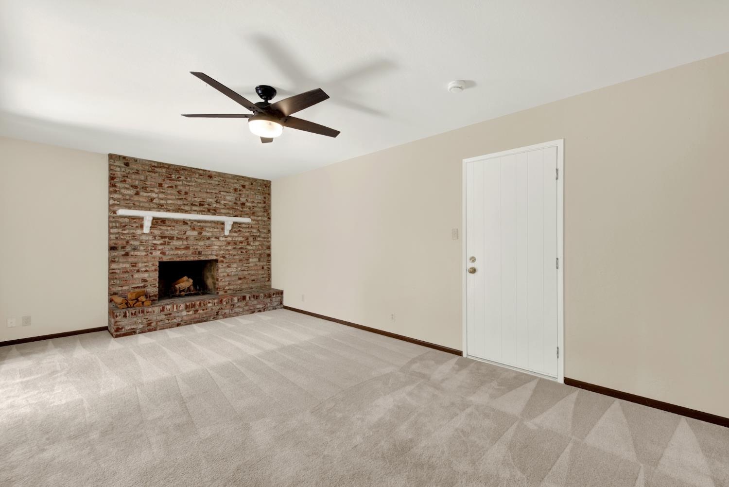 928 Acacia Davis CA 95616