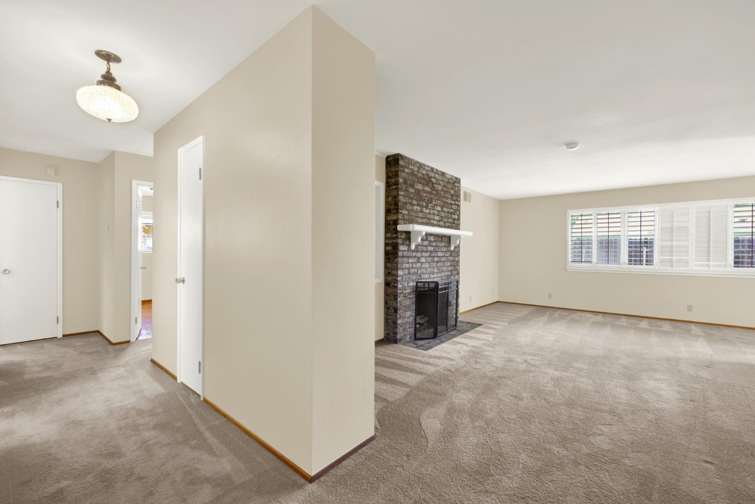 928 Acacia Davis CA 95616