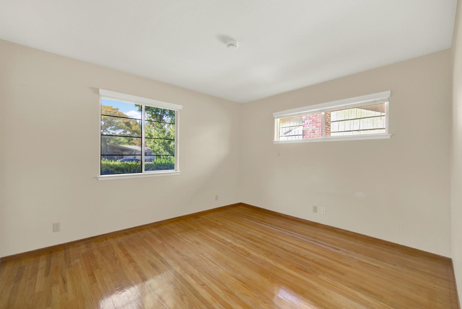 928 Acacia Davis CA 95616