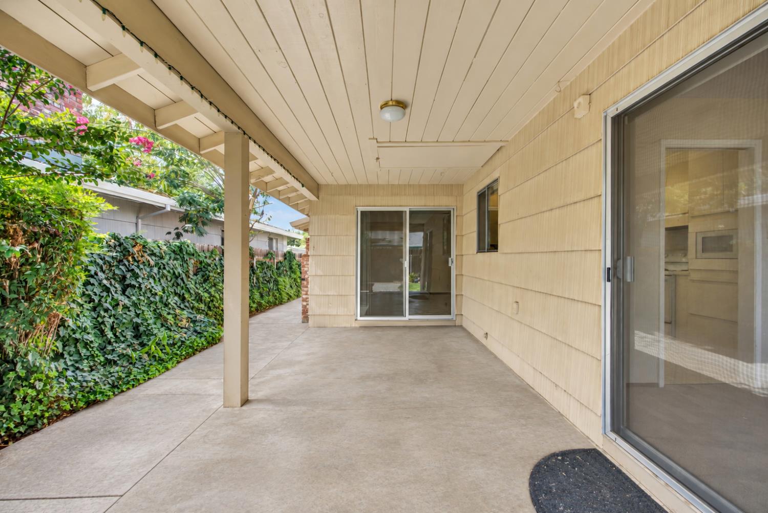 928 Acacia Davis CA 95616