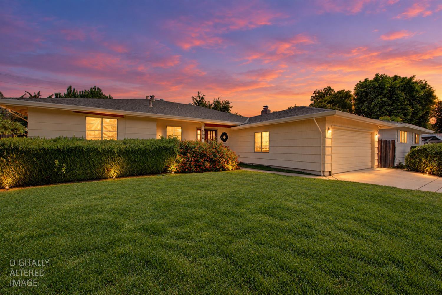 928 Acacia Davis CA 95616