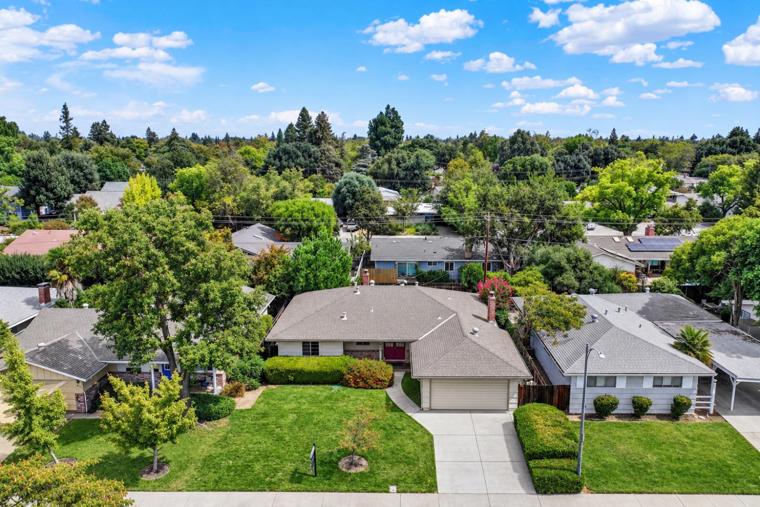 928 Acacia Davis CA 95616