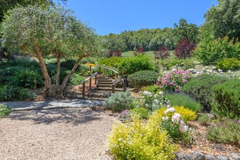 1345 San Antonio Road Petaluma CA 94952