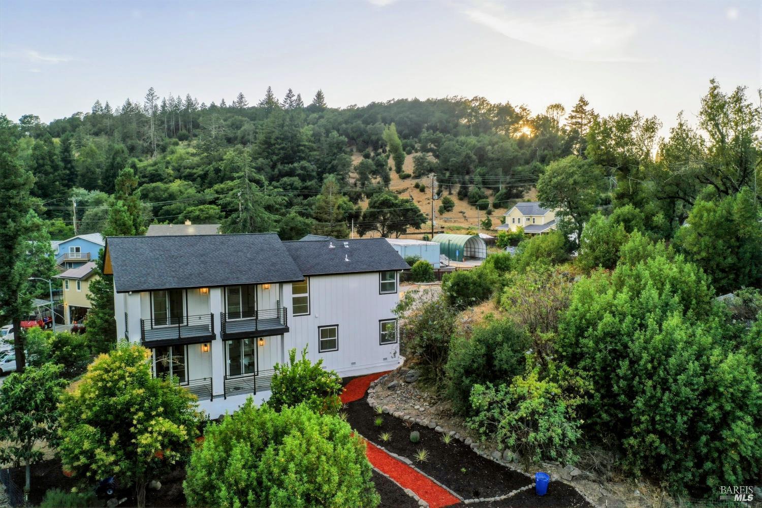 3441 Castlerock Court Santa Rosa CA 95404