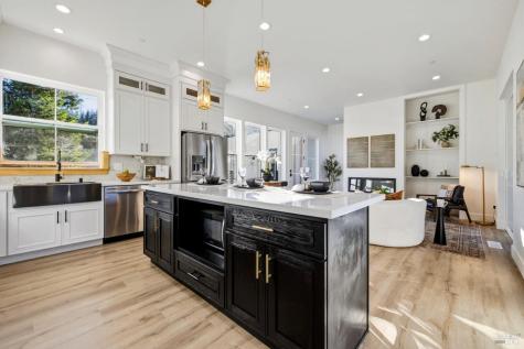 3441 Castlerock Court Santa Rosa CA 95404