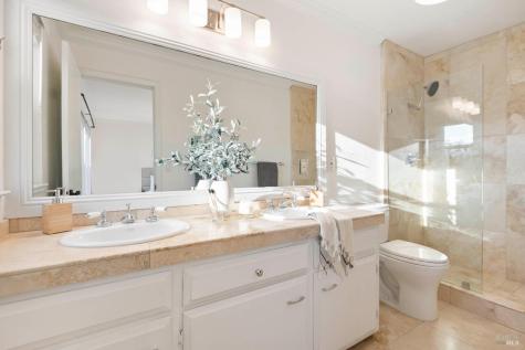 182 Riviera Circle Larkspur CA 94939
