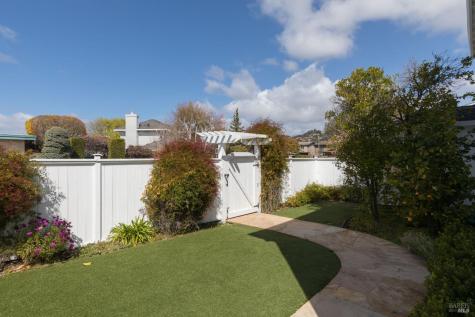 182 Riviera Circle Larkspur CA 94939