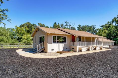 8021 Sonoma Highway Santa Rosa CA 95409