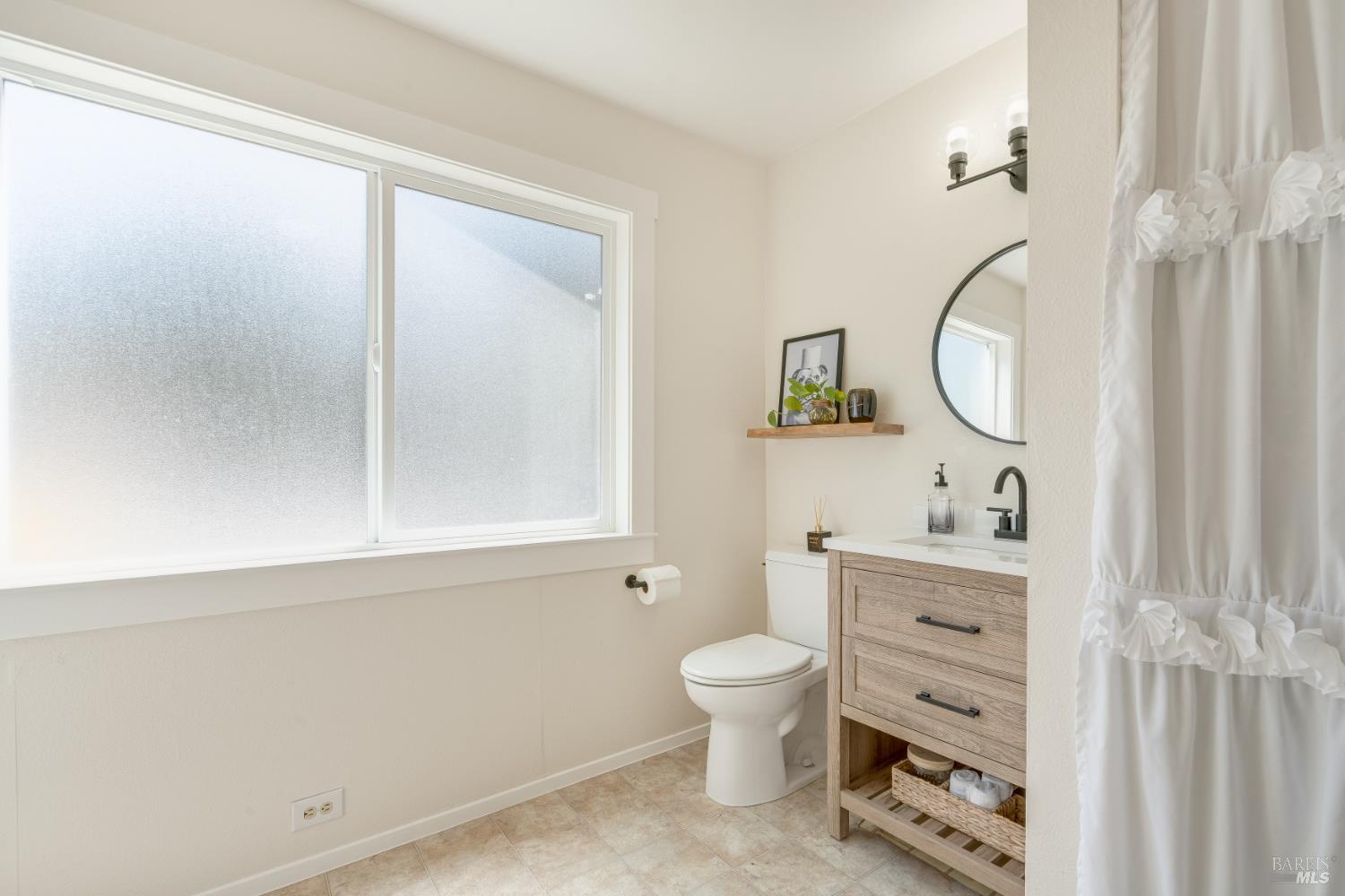 8021 Sonoma Highway Santa Rosa CA 95409