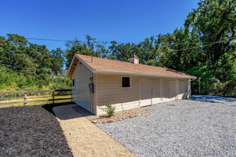 8021 Sonoma Highway Santa Rosa CA 95409