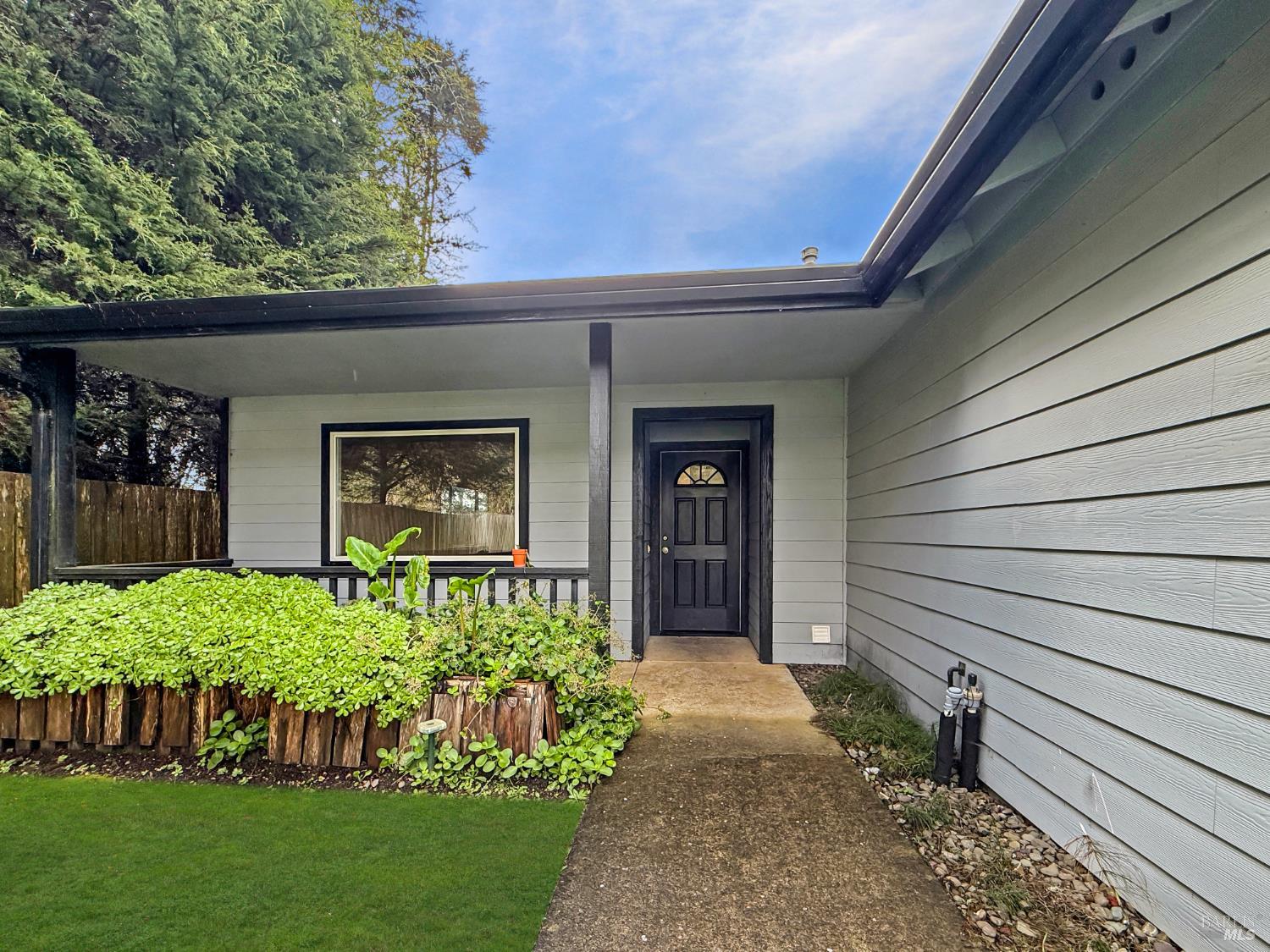 227 Hocker Lane Fort Bragg CA 95437