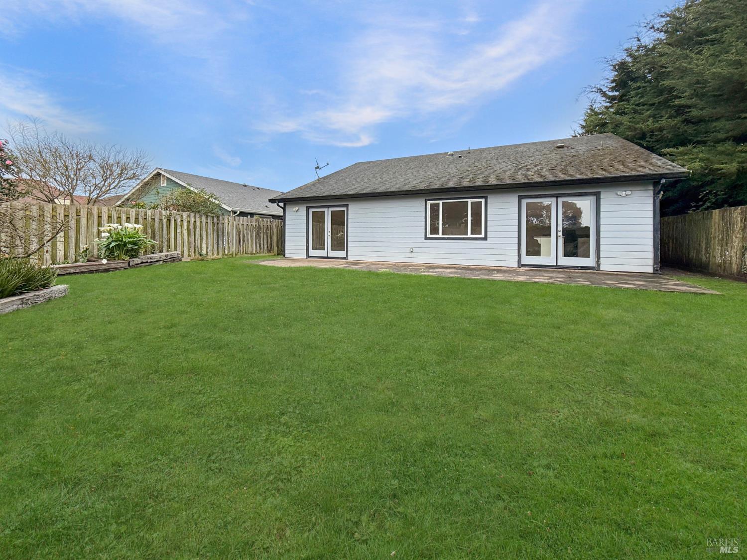 227 Hocker Lane Fort Bragg CA 95437
