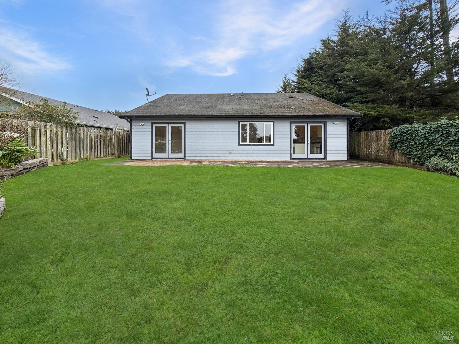 227 Hocker Lane Fort Bragg CA 95437