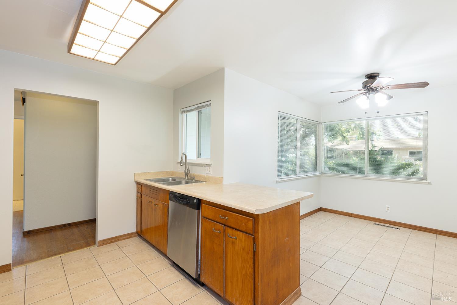4497 Price Avenue Santa Rosa CA 95407