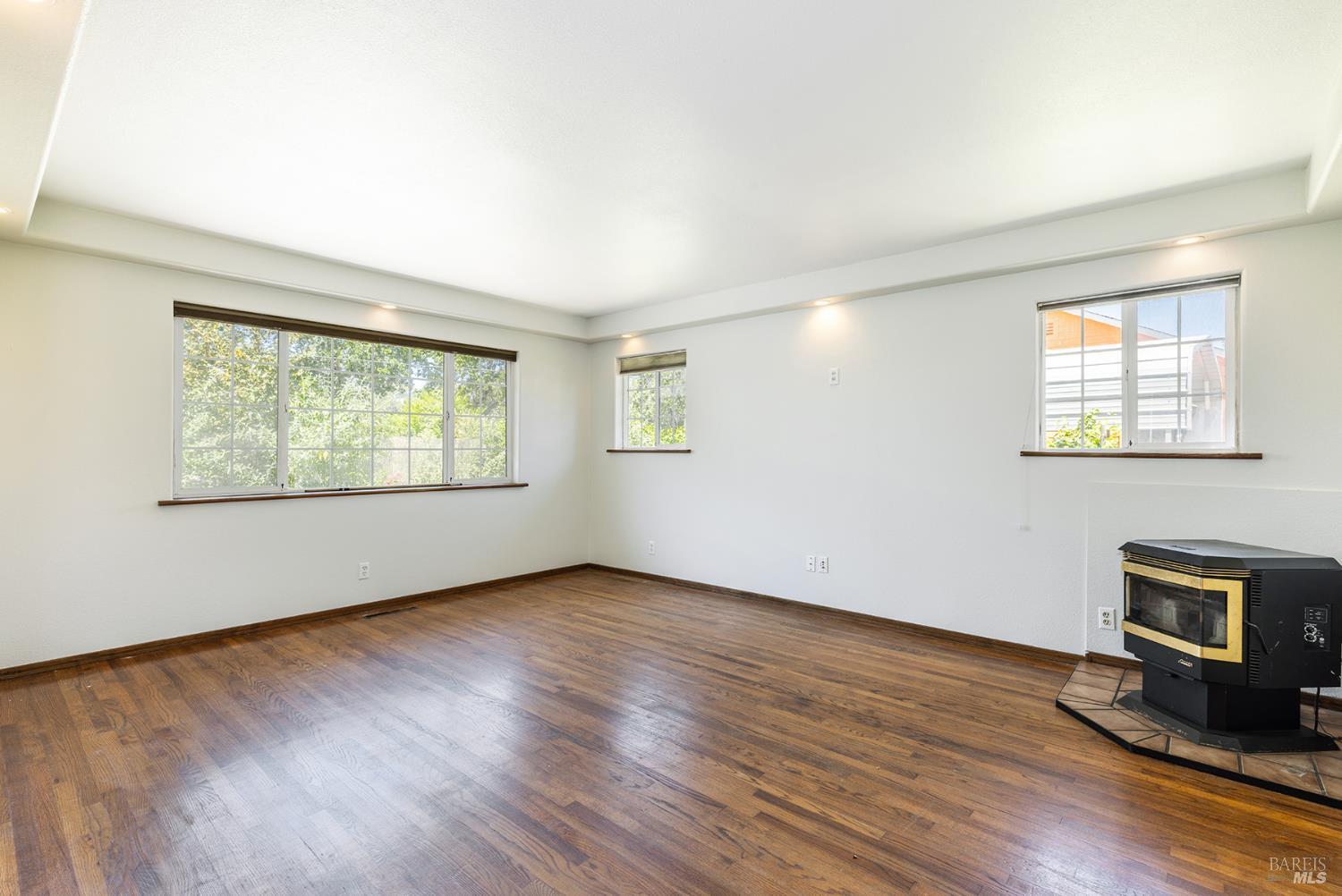 4497 Price Avenue Santa Rosa CA 95407