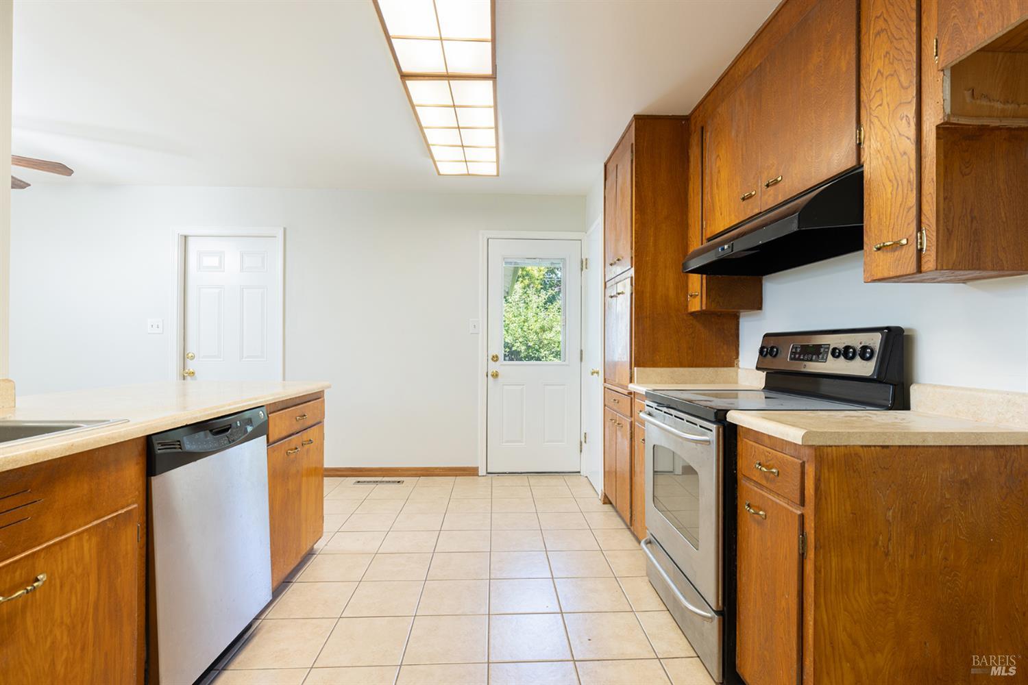 4497 Price Avenue Santa Rosa CA 95407